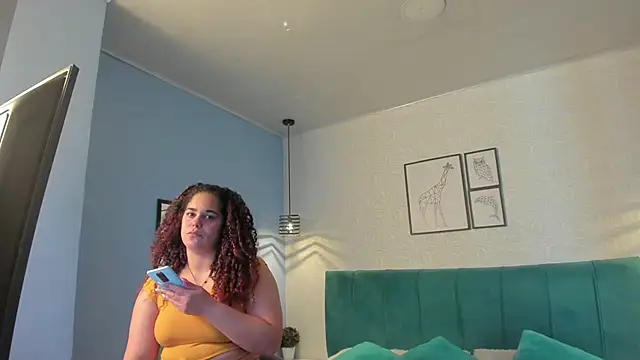 Snapshot of ninna_curly chatting on September 2025 09:37:01 PM ninna curly online show from September 2025 09:37:01 PM