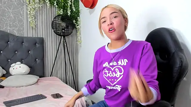 asami kimi online show from February 2025 12:26:01 AM