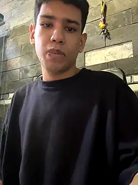 Snapshot of Santiago-Thompson chatting on December 2025 10:26:01 PM Santiago-Thompson online show from December 2025 10:26:01 PM