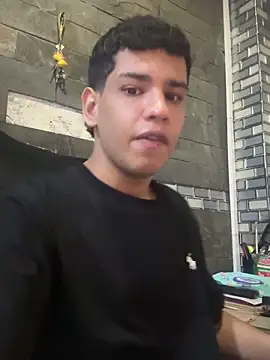 Snapshot of Santiago-Thompson chatting on December 2025 08:58:01 PM Santiago-Thompson online show from December 2025 08:58:01 PM