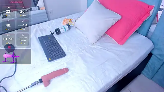 AlexxaSmall online show from March 2025 12:00:01 PM