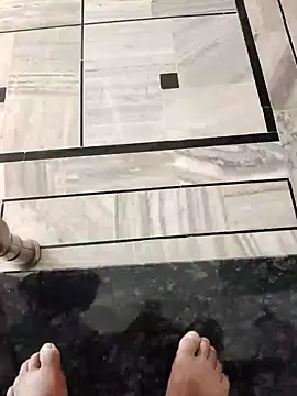 xmanrawan2 online show from February 2025 04:39:01 AM