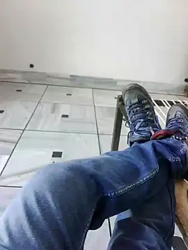 xmanrawan2 online show from February 2025 09:01:01 AM