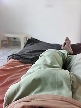 xmanrawan2 online show from October 2025 04:44:02 AM