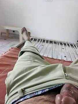 xmanrawan2 online show from October 2025 04:45:01 AM