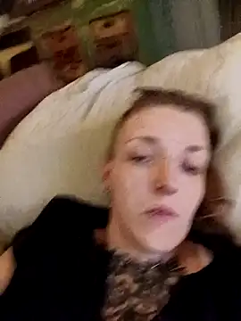 Astrid-Gilbert online show from February 2025 08:31:01 PM