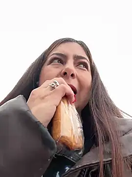 Mar marz online show from March 2025 09:11:01 AM