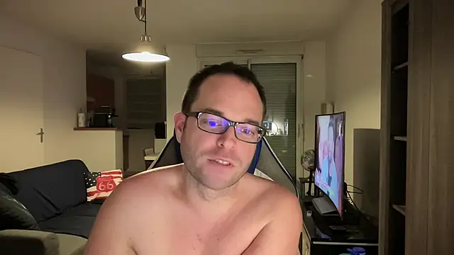 Funnyjul31 online show from February 2025 06:06:01 PM