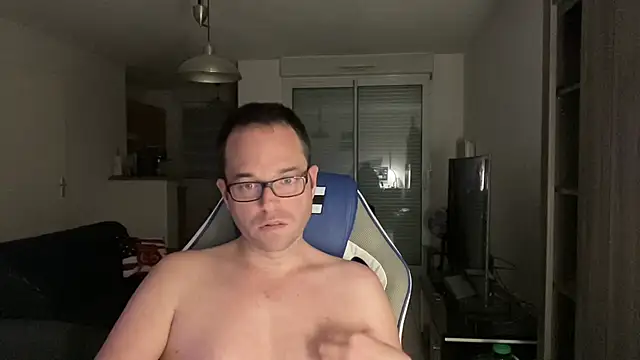 Funnyjul31 online show from February 2025 09:15:01 PM