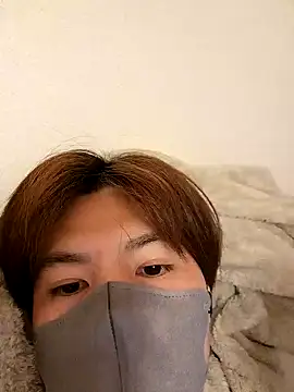 Snapshot of yuukee11111 chatting on January 2025 03:22:02 AM yuukee11111 online show from January 2025 03:22:02 AM
