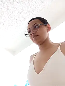 Snapshot of bri_ali chatting on March 2025 02:08:01 PM bri ali online show from March 2025 02:08:01 PM