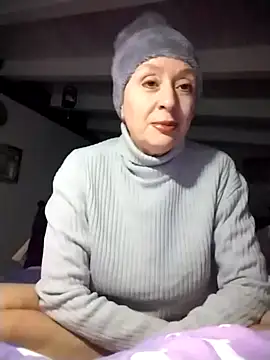 divinaerotica online show from January 2026 04:44:01 PM