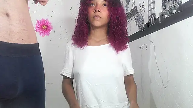 Lola-Pretty online show from March 2025 12:44:02 PM