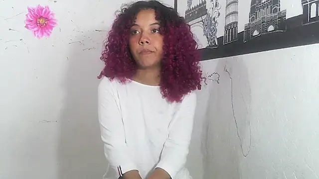 Lola-Pretty online show from March 2025 11:51:02 AM