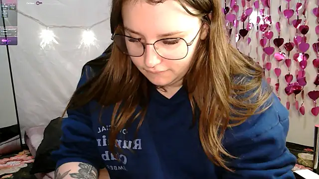Snapshot of MrsJess chatting on March 2026 03:44:01 AM MrsJess online show from March 2026 03:44:01 AM