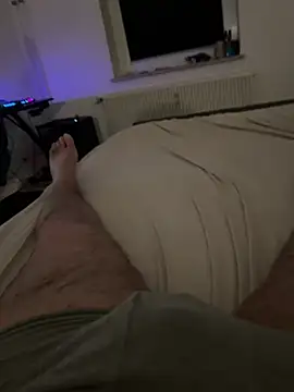 Mo 2003 online show from March 2025 10:08:02 PM