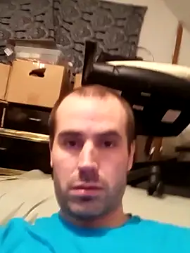 Millyrock32 online show from November 2025 01:10:01 PM