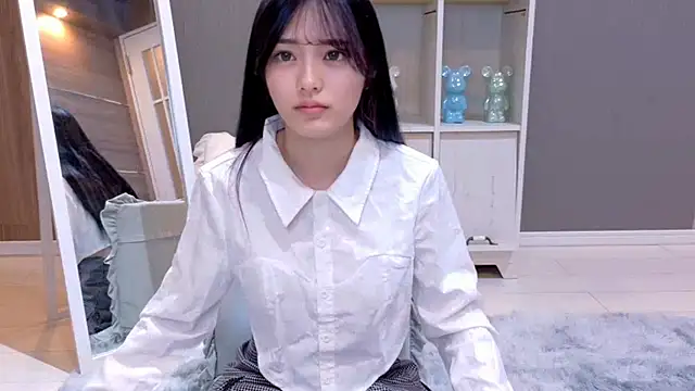 Snapshot of Megu-mimi chatting on April 2026 07:46:01 AM Megu-mimi online show from April 2026 07:46:01 AM