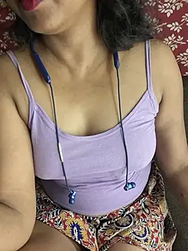 Snapshot of Cute_Jiyaa chatting on June 2026 06:28:01 PM Cute Jiyaa online show from June 2026 06:28:01 PM