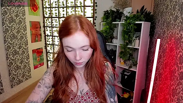 Maya Light online show from September 2025 01:49:02 AM