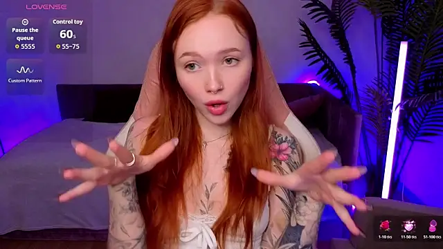 Snapshot of Maya_Light chatting on March 2026 01:55:02 AM Maya Light online show from March 2026 01:55:02 AM