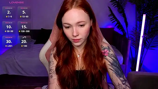 Snapshot of Maya_Light chatting on April 2026 01:58:01 AM Maya Light online show from April 2026 01:58:01 AM