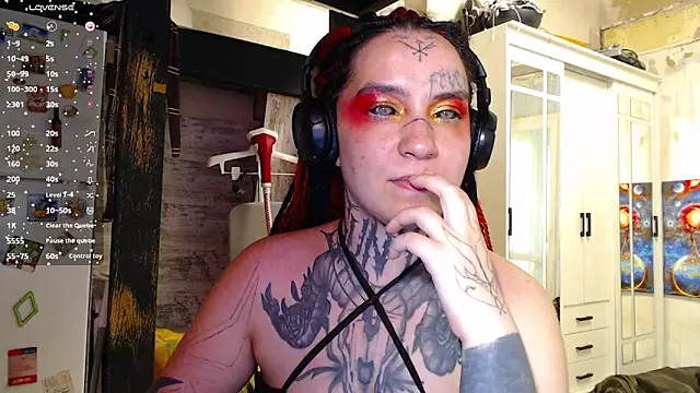 Snapshot of Lilith_Rider_13 chatting on November 2025 09:42:02 AM Lilith Rider 13 online show from November 2025 09:42:02 AM