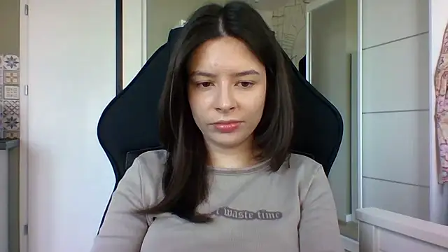 LariceSexy online show from March 2026 01:24:01 PM