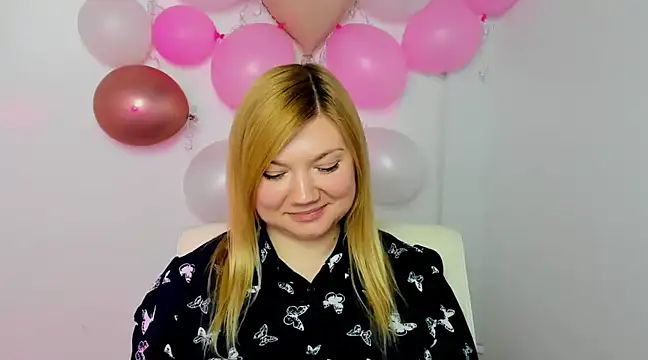 Lola moree online show from February 2025 03:38:01 PM