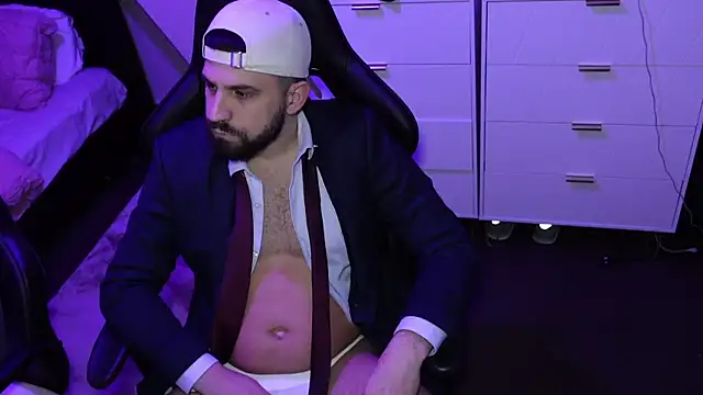 lucas kazimm online show from January 2025 07:22:01 PM