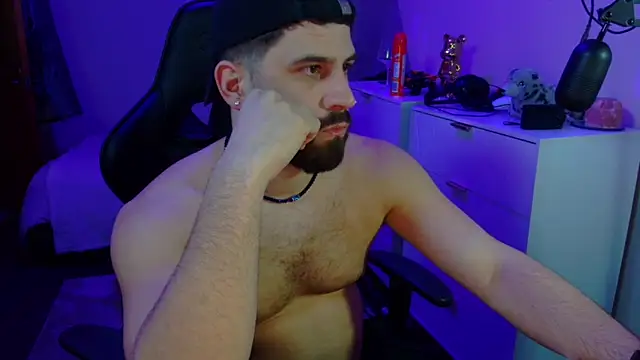 lucas kazimm online show from March 2025 09:05:02 PM