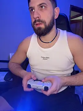 lucas kazimm online show from March 2025 10:11:01 PM