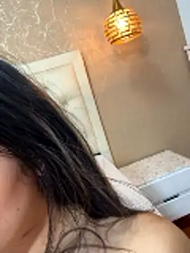 Snapshot of Hadley_ chatting on January 2026 01:54:02 AM Hadley online show from January 2026 01:54:02 AM