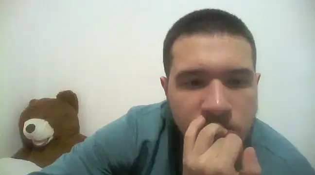 Drag Queen online show from February 2025 08:45:01 PM