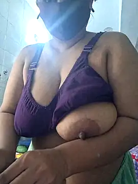 Snapshot of sona-pakhi01 chatting on October 2025 06:14:01 AM sona-pakhi01 online show from October 2025 06:14:01 AM