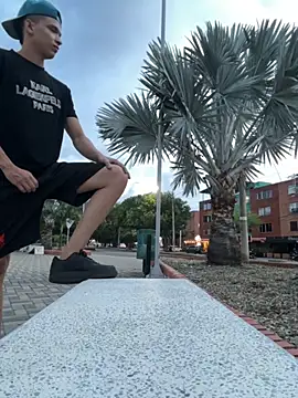 arevalo1124 online show from November 2025 10:31:02 PM