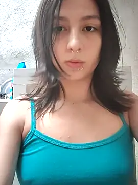 Snapshot of Maiden-Hot chatting on January 2026 10:14:02 PM Maiden-Hot online show from January 2026 10:14:02 PM