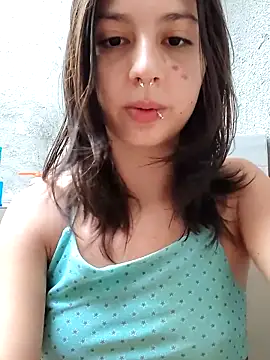 Snapshot of Maiden-Hot chatting on February 2026 07:39:02 PM Maiden-Hot online show from February 2026 07:39:02 PM