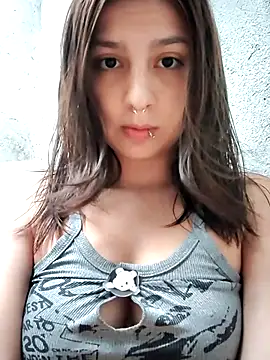 Snapshot of Maiden-Hot chatting on April 2026 10:12:02 PM Maiden-Hot online show from April 2026 10:12:02 PM