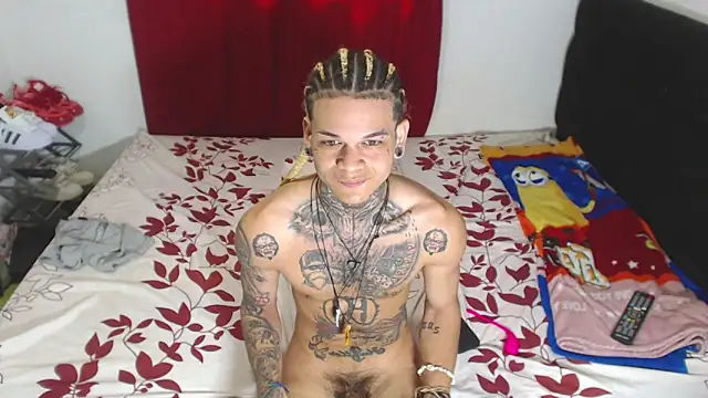 Snapshot of hot_man05 chatting on February 2025 08:03:02 PM hot man05 online show from February 2025 08:03:02 PM