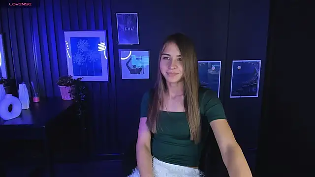 Snapshot of CharmBianca chatting on February 2025 10:26:02 AM CharmBianca online show from February 2025 10:26:02 AM