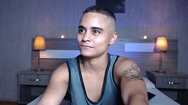 Liiamthompson online show from September 2025 11:21:02 AM