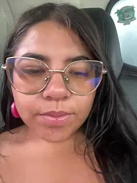 viccky vick online show from February 2025 12:19:02 PM