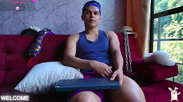 Dwayne Brown online show from November 2025 02:08:02 PM