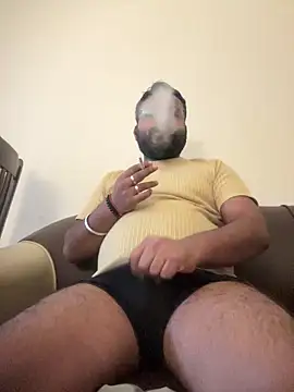 Snapshot of SoloChill chatting on April 2026 12:52:01 AM SoloChill online show from April 2026 12:52:01 AM
