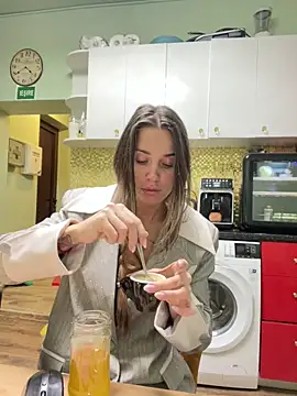 Snapshot of Anya-Ray chatting on February 2025 02:58:01 AM Anya-Ray online show from February 2025 02:58:01 AM