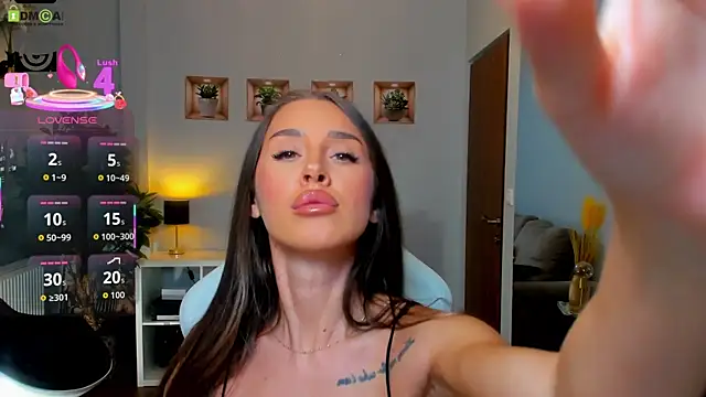 Snapshot of Anya-Ray chatting on October 2025 01:23:04 PM Anya-Ray online show from October 2025 01:23:04 PM