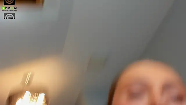 Snapshot of Anya-Ray chatting on November 2025 01:22:01 PM Anya-Ray online show from November 2025 01:22:01 PM