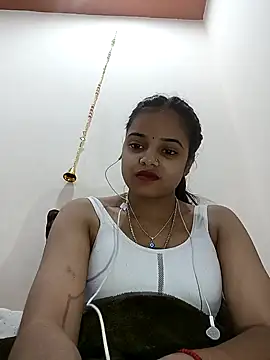 Snapshot of RAYI_123 chatting on February 2025 08:26:02 PM RAYI 123 online show from February 2025 08:26:02 PM