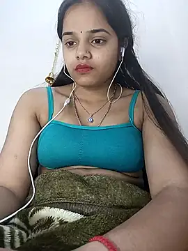 Snapshot of RAYI_123 chatting on February 2025 11:04:02 PM RAYI 123 online show from February 2025 11:04:02 PM